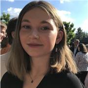 Hallo, ich bin Lisa, habe gerade mein Abitur abgeschlossen und beginne nun ein Medizinstudium. Ich passe meinen Unterricht ganz an dein Niveau und deine Bedürfnisse an